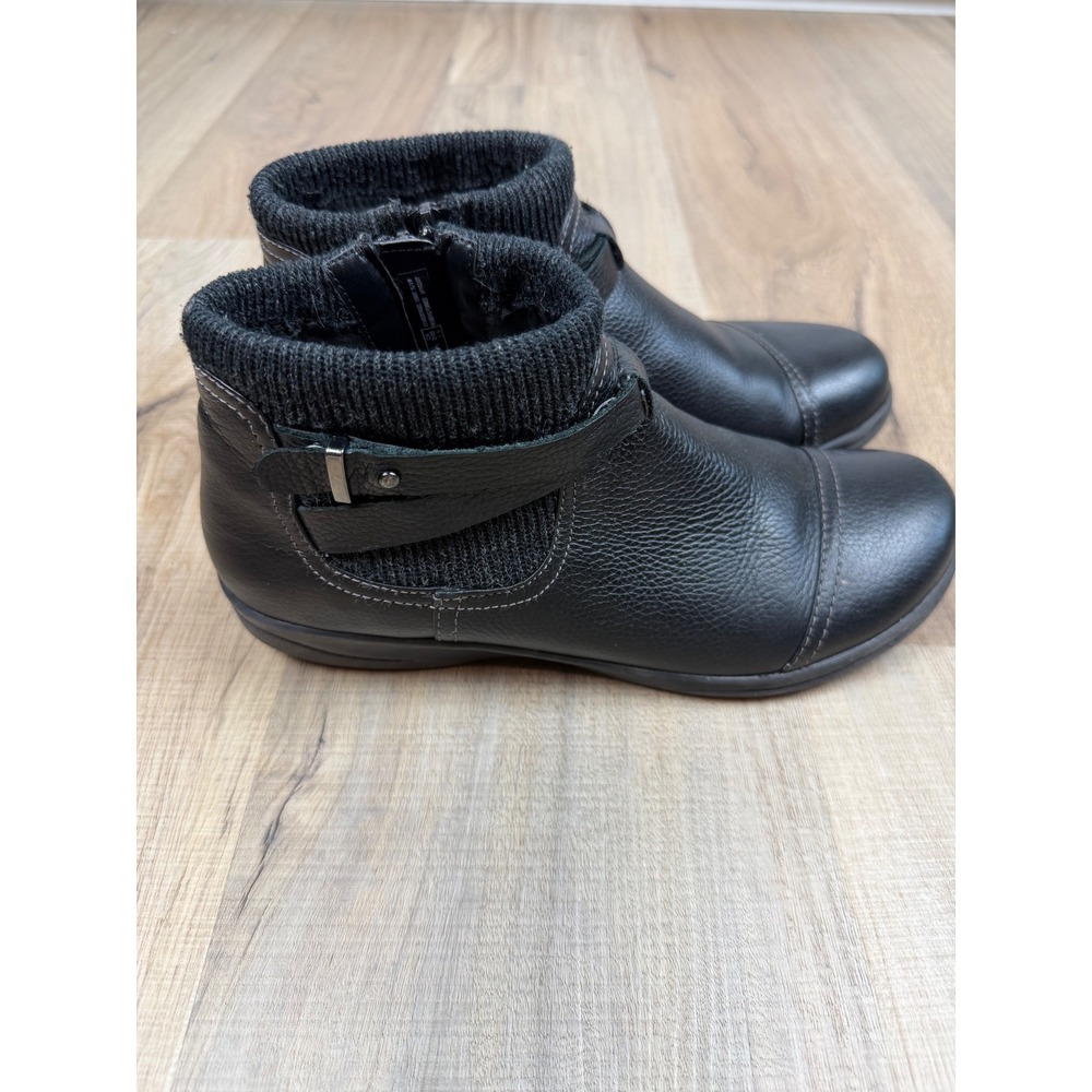Clarks Womens Black Leather Ankle Boots Knit Collar Side Zip Size 8.5 M